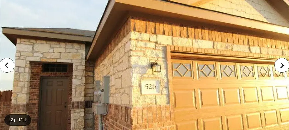 Creekside Cir 526 - 1 — Photo 2