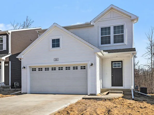 2692 Sanderling Ct, Grand Rapids, MI 49508