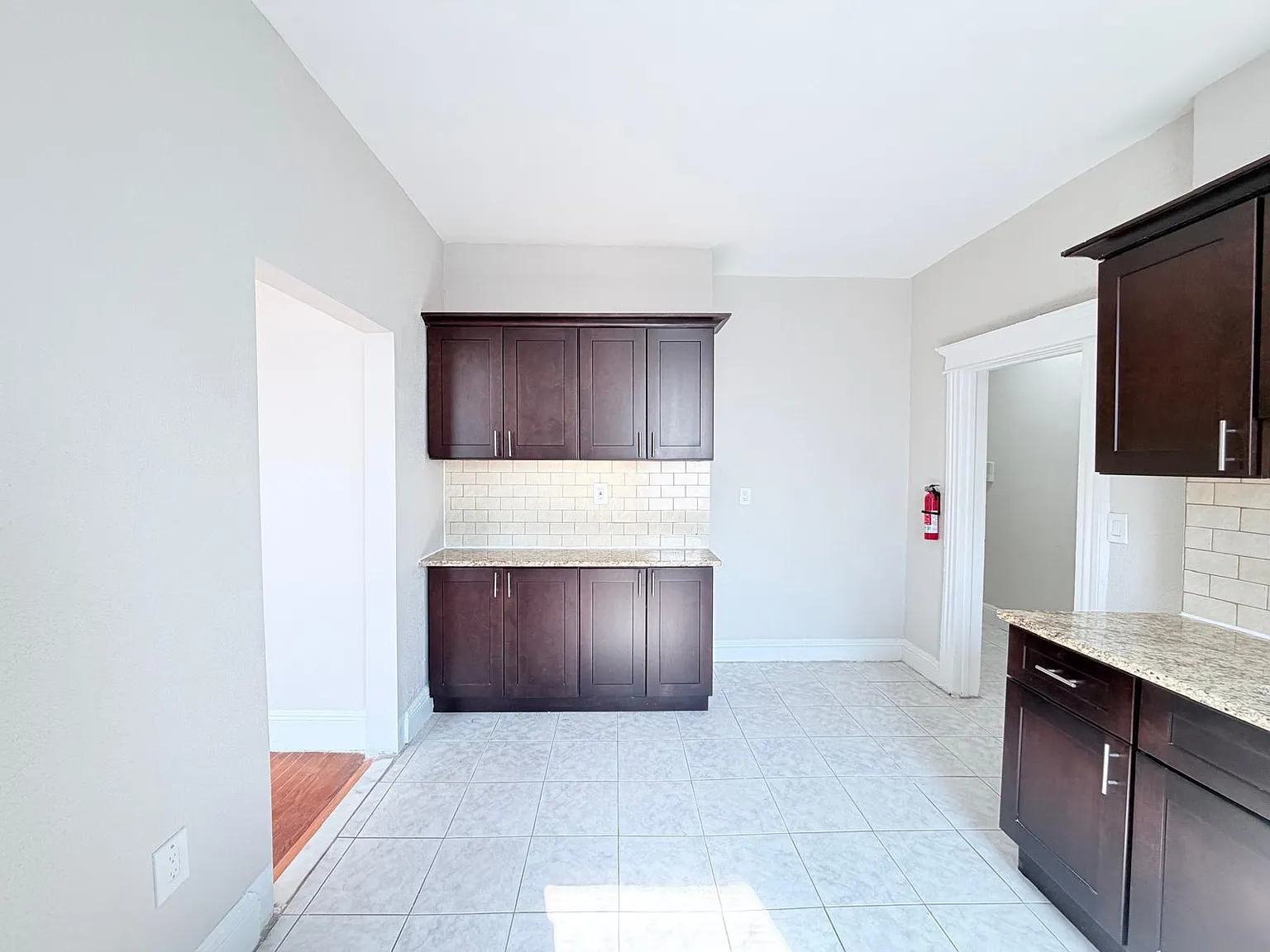 6302 Polk St — Photo 3