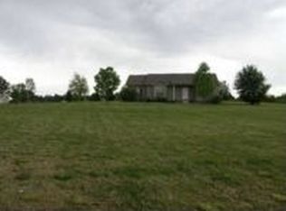 1168 Bateman Ct, Chapmansboro, TN 37035