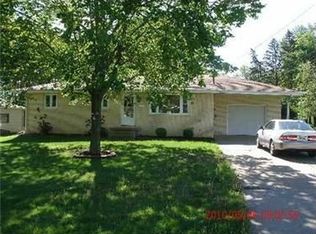 2107 Carolyn St, Hermitage, PA 16148