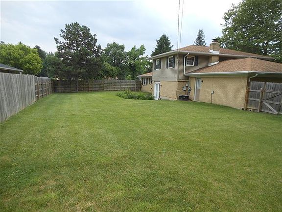 2nd image of 5392 Royalwood Dr