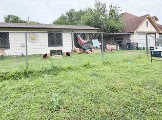 5054 Flamingo Rd, Fort Worth, TX 76119