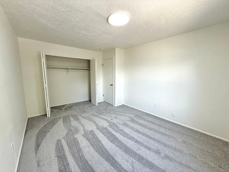 3053 E Branch Dr — Photo 34