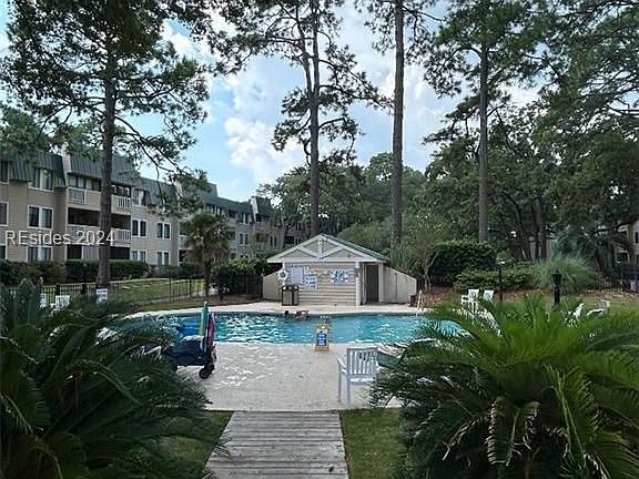 3rd image of 239 Beach City Rd APT 3216