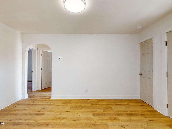 4th image of 553 Denmark St