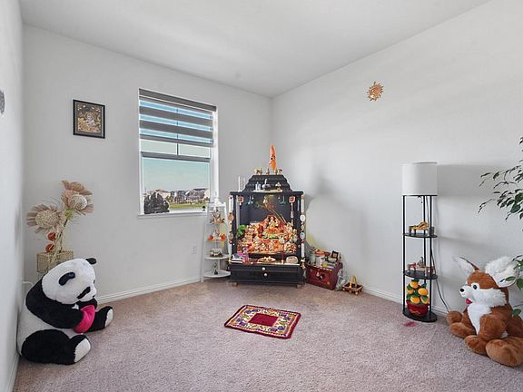 3rd image of 1533 Finestra Dr