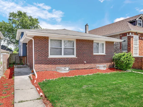 10123 S Princeton Ave, Chicago, IL 60628