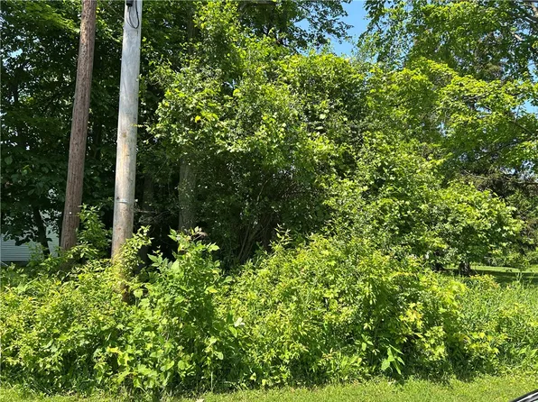 62 Royal Oak Dr #53, Rochester, NY 14624