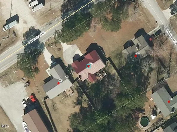 623 Queens Creek Road, Hubert, NC 28539