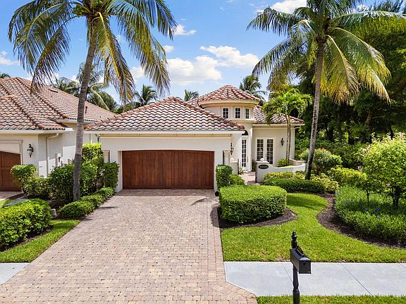 2nd image of 8936 Cherry Oaks Trl