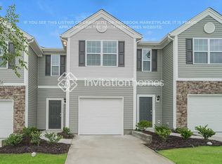11739 Brier Village Ln, Charlotte, NC 28262