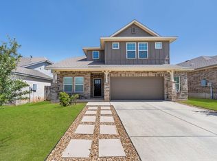1017 Sixtree Dr, New Braunfels, TX 78130