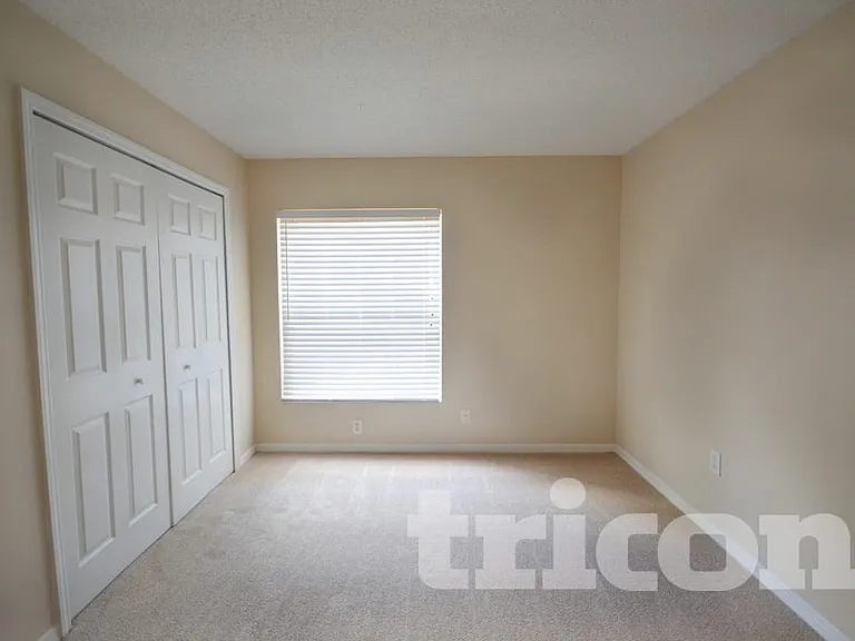1817 Landside Dr — Photo 9