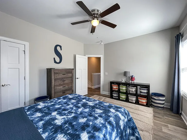 455 Aurora Pl — Photo 25
