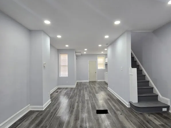 1733 S Conestoga St, Philadelphia, PA 19143