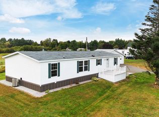 82 Wade Rd, Augusta, ME 04330