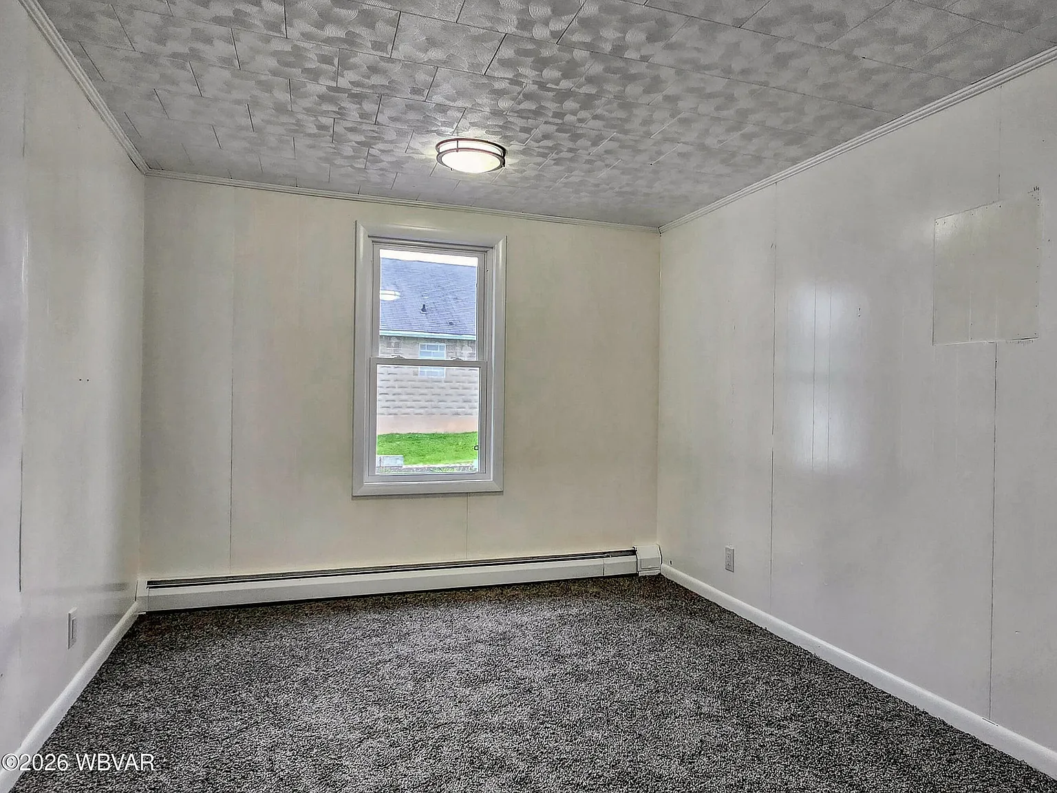 618 Wright St — Photo 2