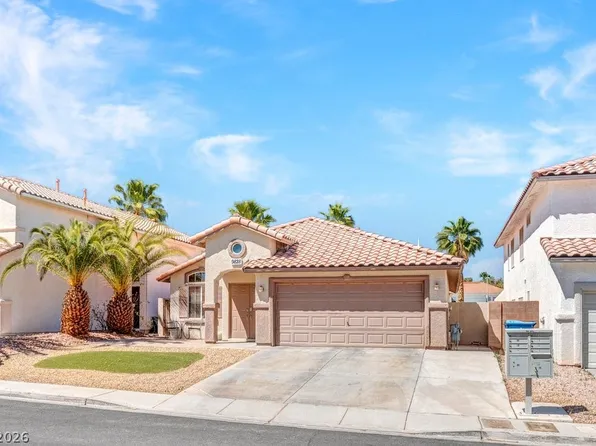 9828 Pioneer Ave, Las Vegas, NV 89117