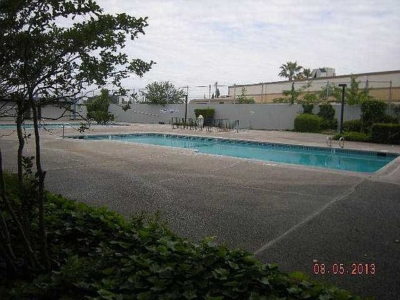 3rd image of 4761 River College Dr