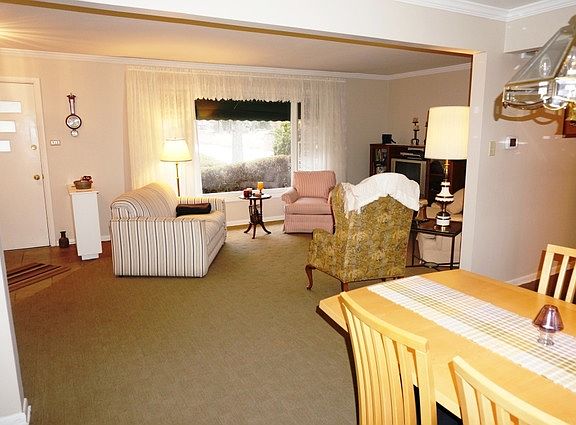 4th image of 12701 McVicker Ave