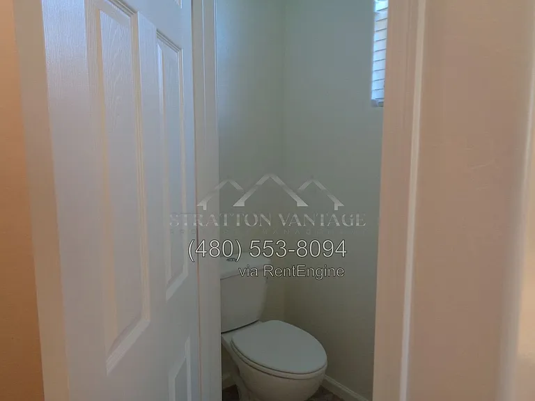 13004 W Fleetwood Ln — Photo 17