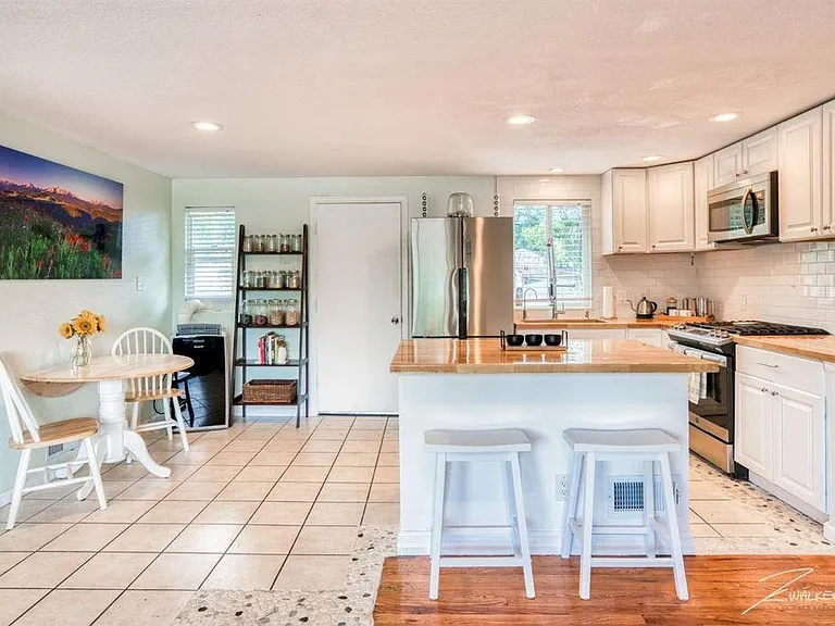 849 S Quieto Way — Photo 4
