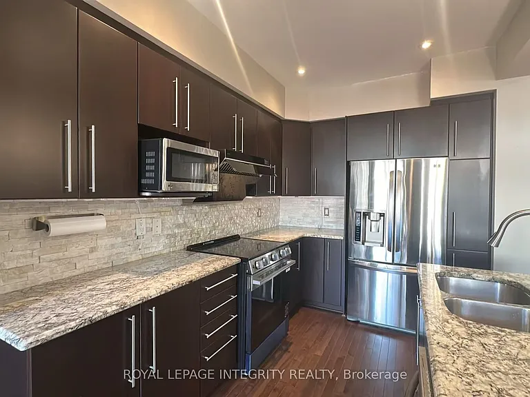6067 N Bluff Dr — Photo 6