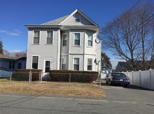 390-392 Hawes St, New Bedford, MA 02745
