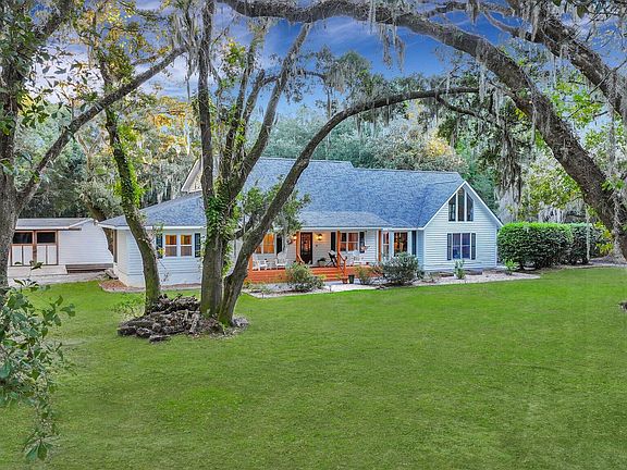 2nd image of 2663 Starfish Dr