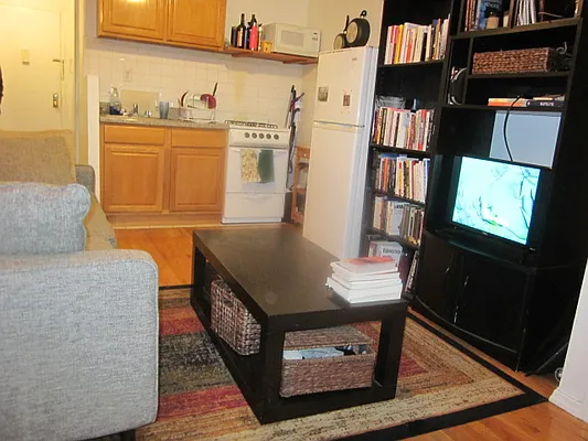 Rented by Empire One Realty | media 6