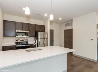 Parkway West Apartments, Cedar Rapids, IA 52404