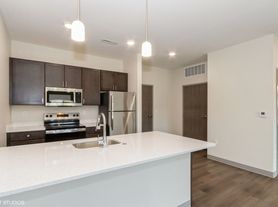 Parkway West Apartments