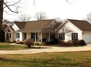 1645 Fall Creek Rd, Ringgold, VA 24586