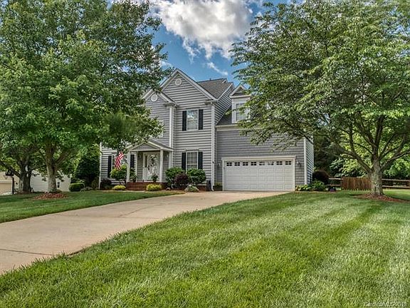 2nd image of 120 Greenhill Ln