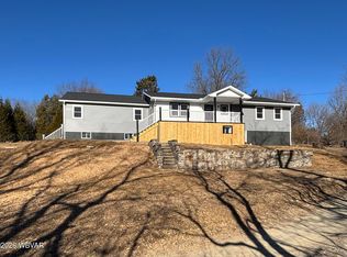 73 Hillcrest Dr, Montoursville, PA 17754