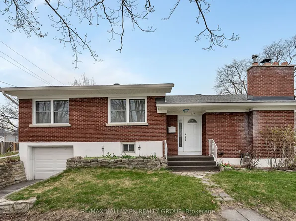 735 Chapman Blvd, Ottawa, ON K1G 1T7