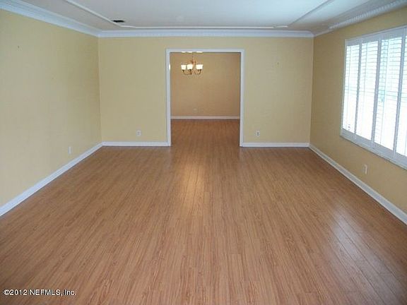 2nd image of 2446 La Mesa Dr E