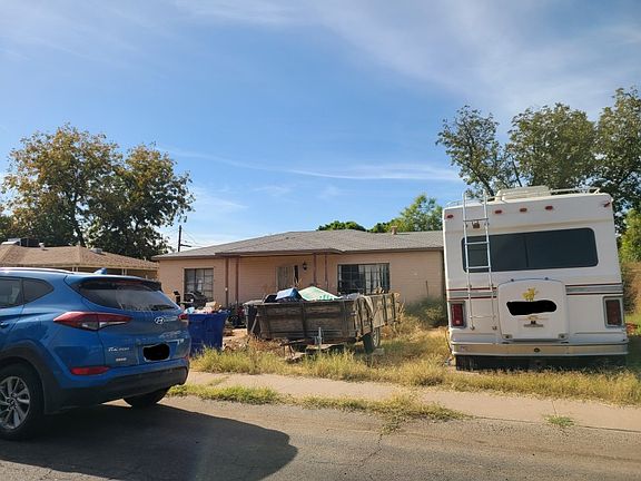 2nd image of 432 N Ashland