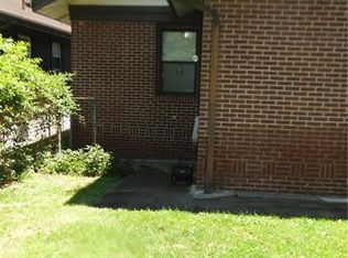 3719 Hiawatha St, Pittsburgh, PA 15212