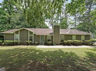5807 Christopher Ln, Lithonia, GA 30058