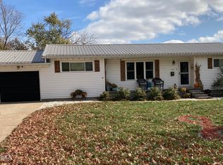 1404 S Roache St, California, MO 65018