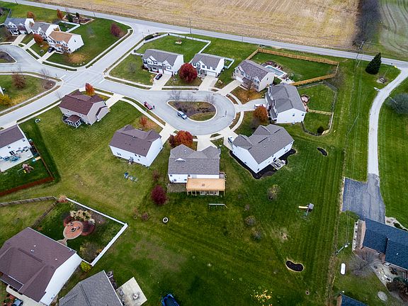5th image of 5071 Haywood Ln