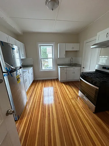 13 Magill St #2 Photo 1