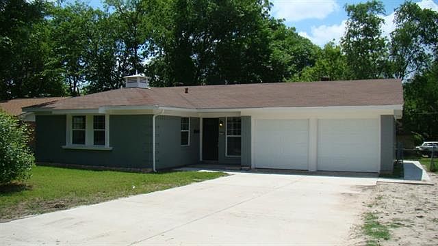 1st image of 4733 Sarazen Dr