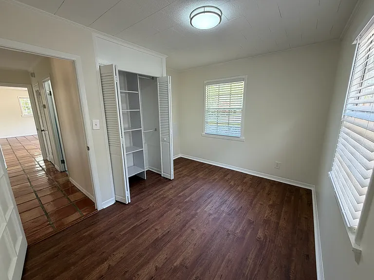 3126 W Harbor View Ave — Photo 14