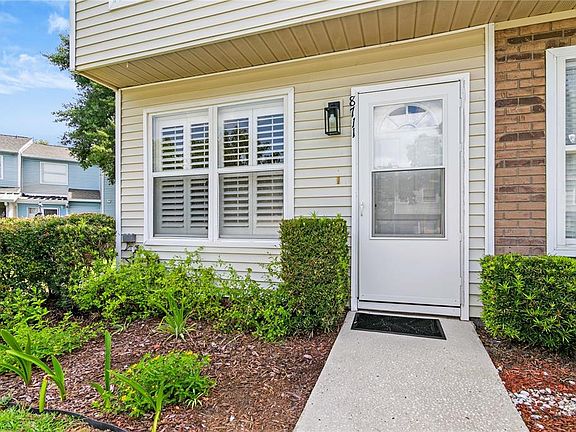 3rd image of 8711 Cobbler Pl