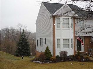 164 Meadowview Dr, Canonsburg, PA 15317