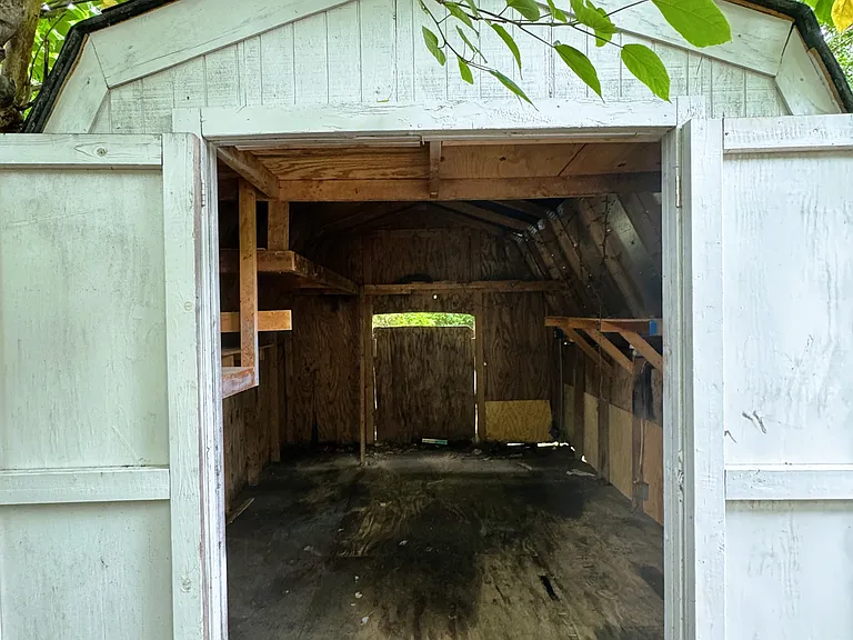 1644 Russwood Rd — Photo 14