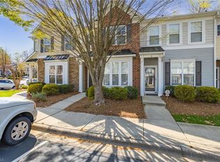 10 Cobble Ln, Greensboro, NC 27407